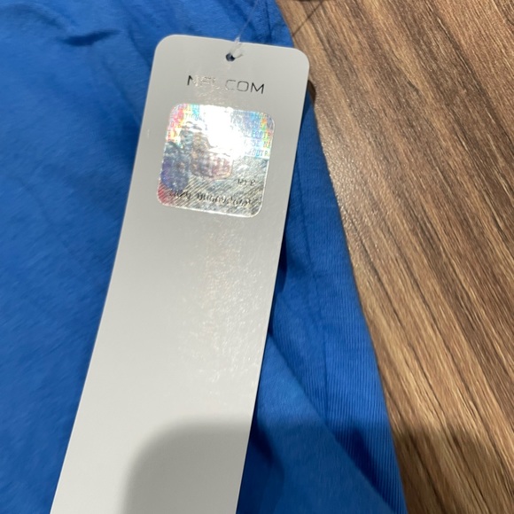 Los Angeles Chargers Justin Herbert Women’s Loose Fit T-Shirt Retails For $45 - Picture 5 of 14